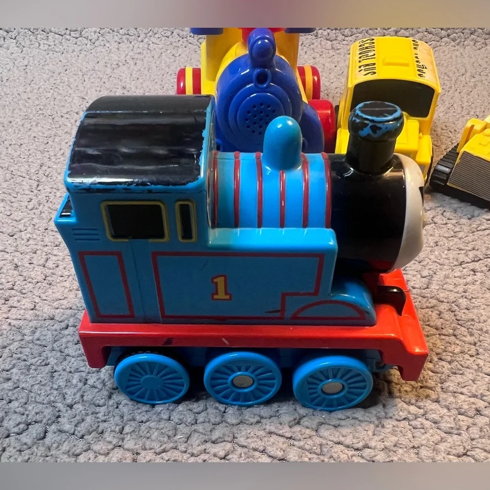 Lot Of 5 Toy Cars, 3 Have Sound And Or Lights Thomas The Tank Engine Magic Track